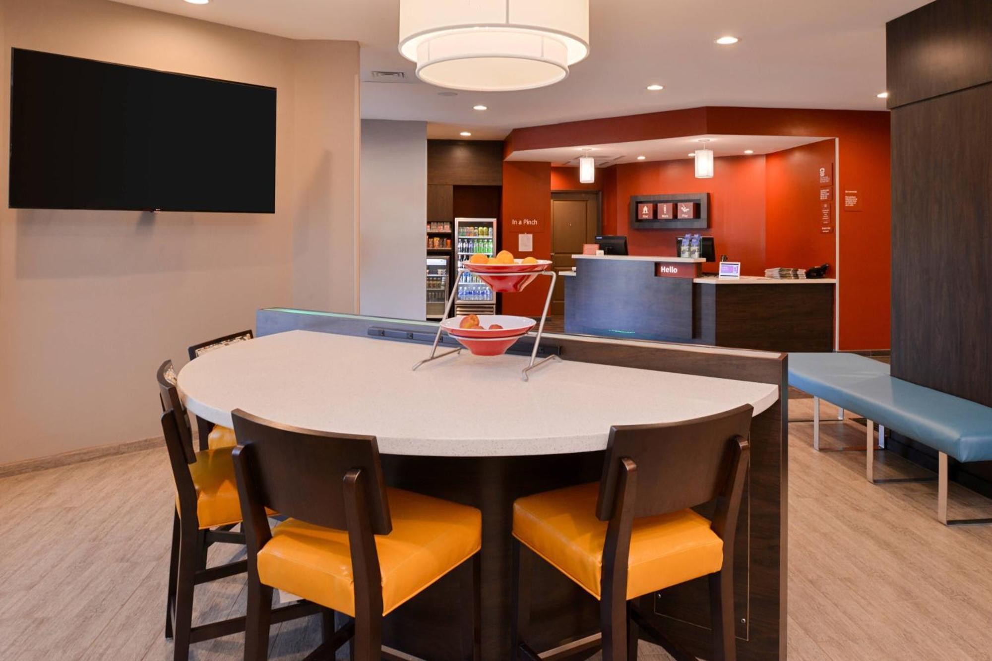 Towneplace Suites By Marriott Laplace Exterior photo